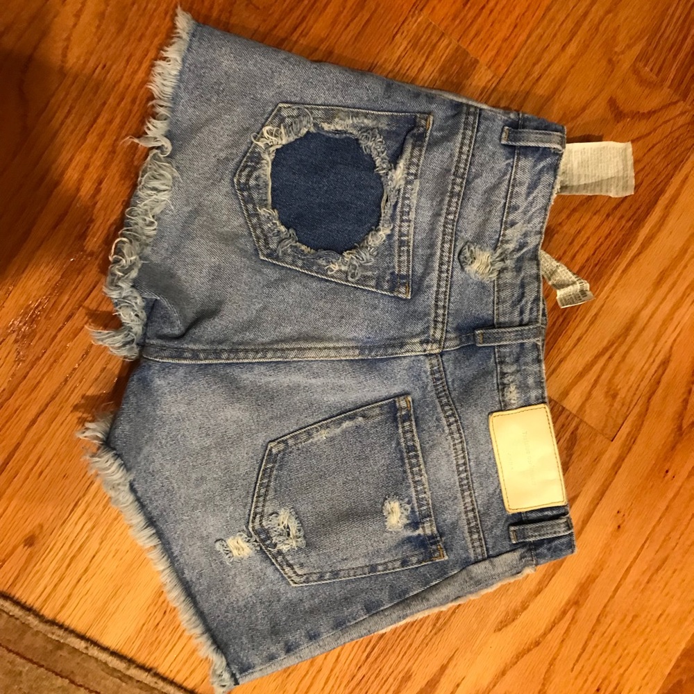 Zara denim cut off distressed frayed shorts - Picture 2 of 8